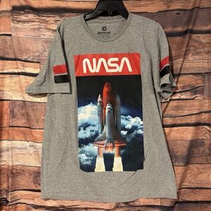 Akademiks NASA Space Shuttle T-Shirt Mens XL Hip Hop Streetwear Grey Tee Stripes